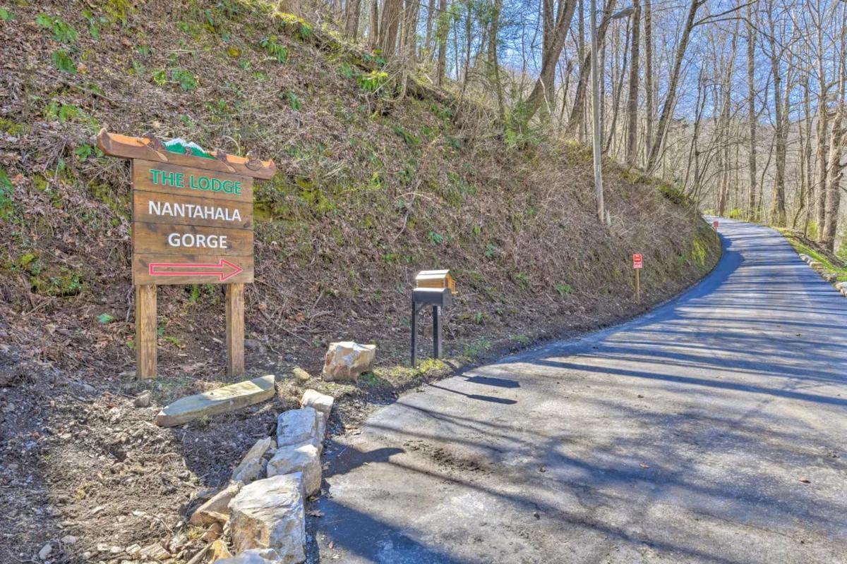 The Lodge Nantahala River Bryson City Exterior photo